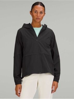 Lululemon Packable Water-Repellent Jacket
Black